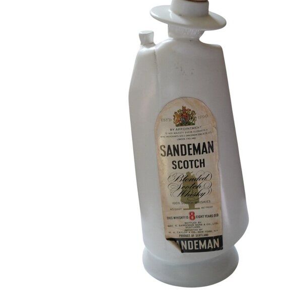 Vintage 1970s Sandeman Scotch Wedgewood Figural‎ Man Decanter Bottle Moonstone - Picture 3 of 7